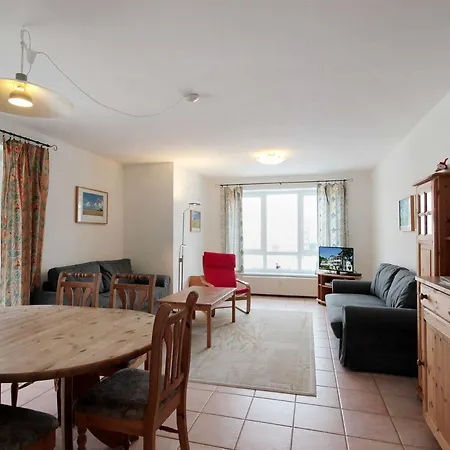 Apartment Haus Holstein By Rujana